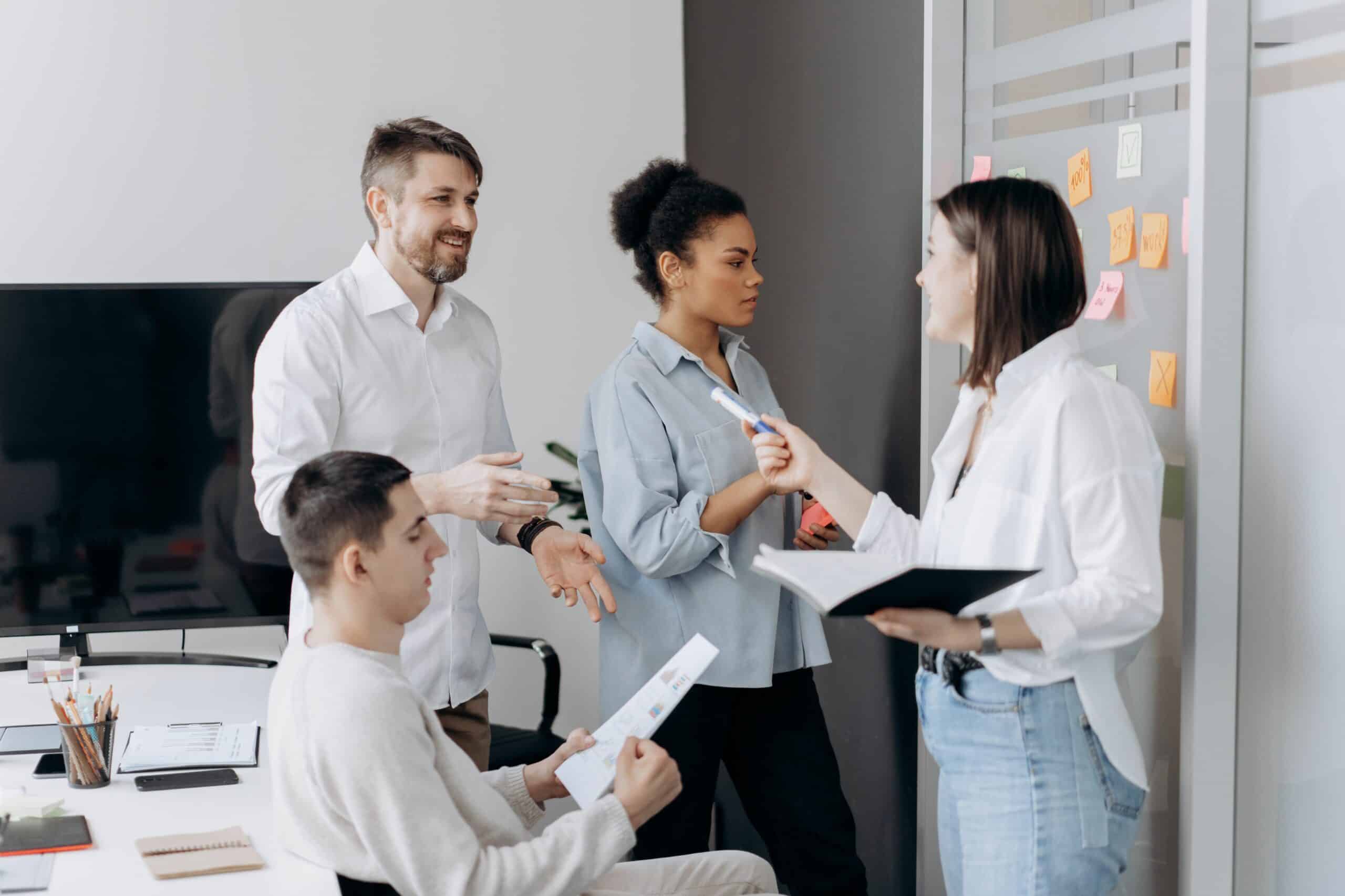 https://www.lesondemavoix.com/blog/manager-sans-autorite-hierarchique-comment-exercer-son-leadership/